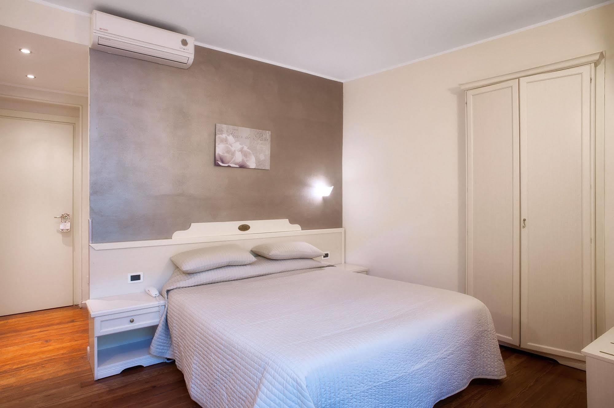 Hotel Cortese Sanremo Exterior photo